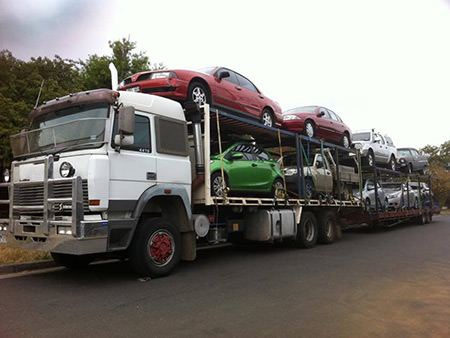 We move Cars - Victorian Boat Haulage